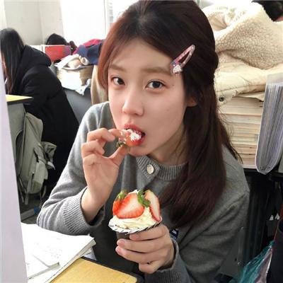 笨女孩 封面