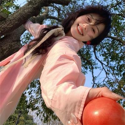 爱情面前谁怕谁 封面